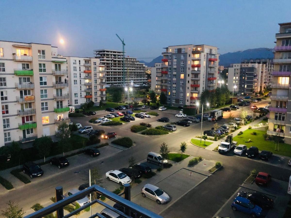 Appartamento Smart Chic Braşov Esterno foto