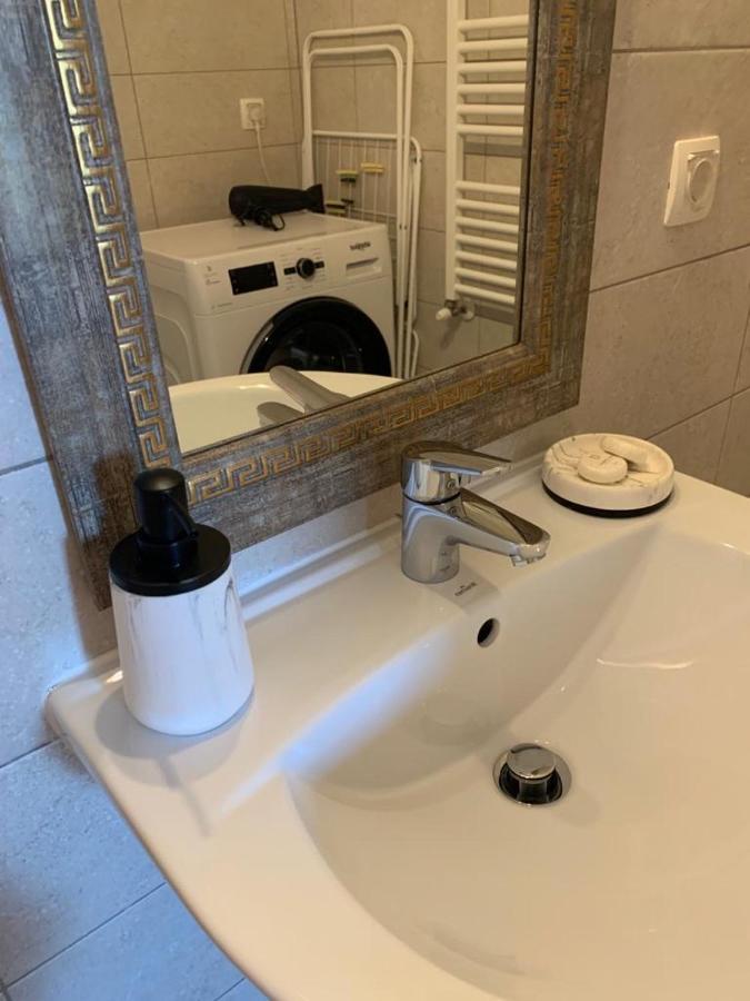 Appartamento Smart Chic Braşov Esterno foto