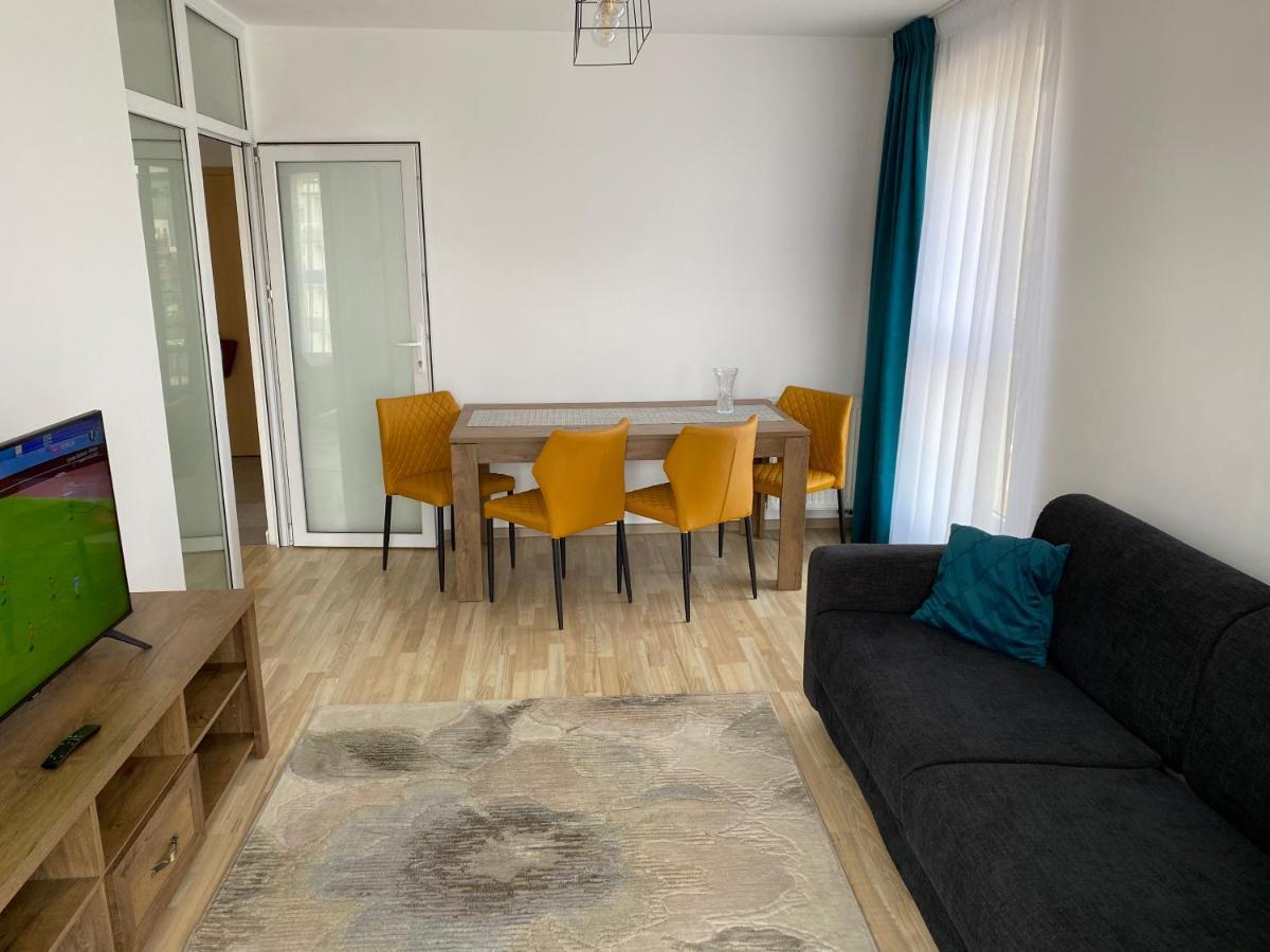 Appartamento Smart Chic Braşov Esterno foto